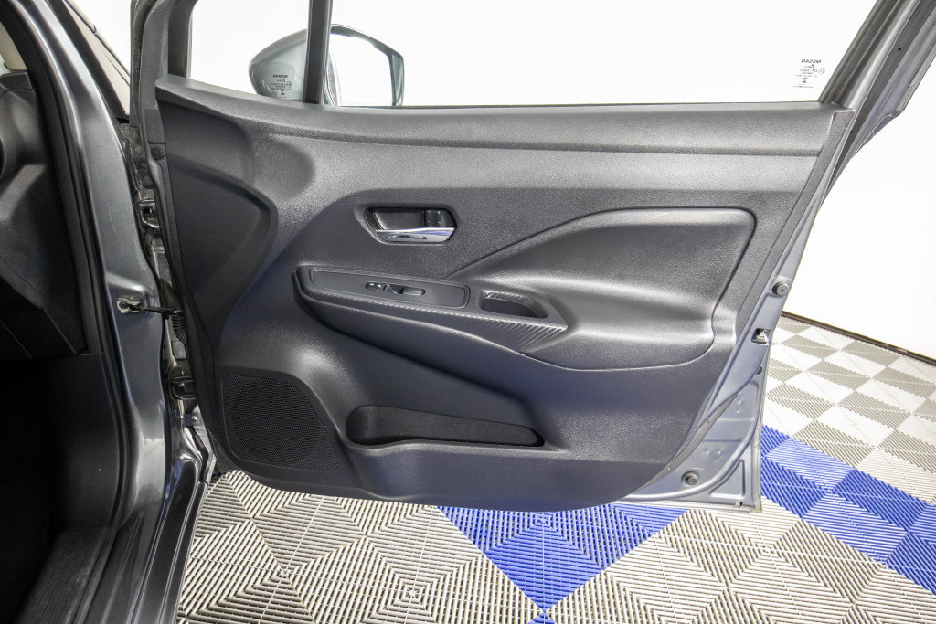 Used 2025 Nissan Versa SV FWD image 16