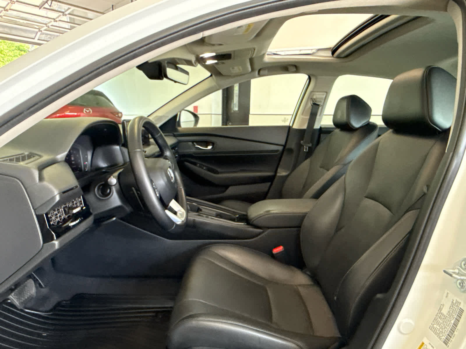 Used 2023 Honda Accord Touring image 10