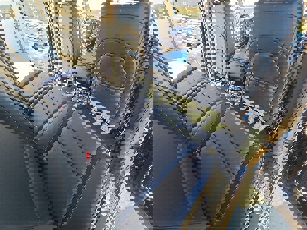 Used 2021 RAM 1500 Laramie w/ Off Road Group image 11