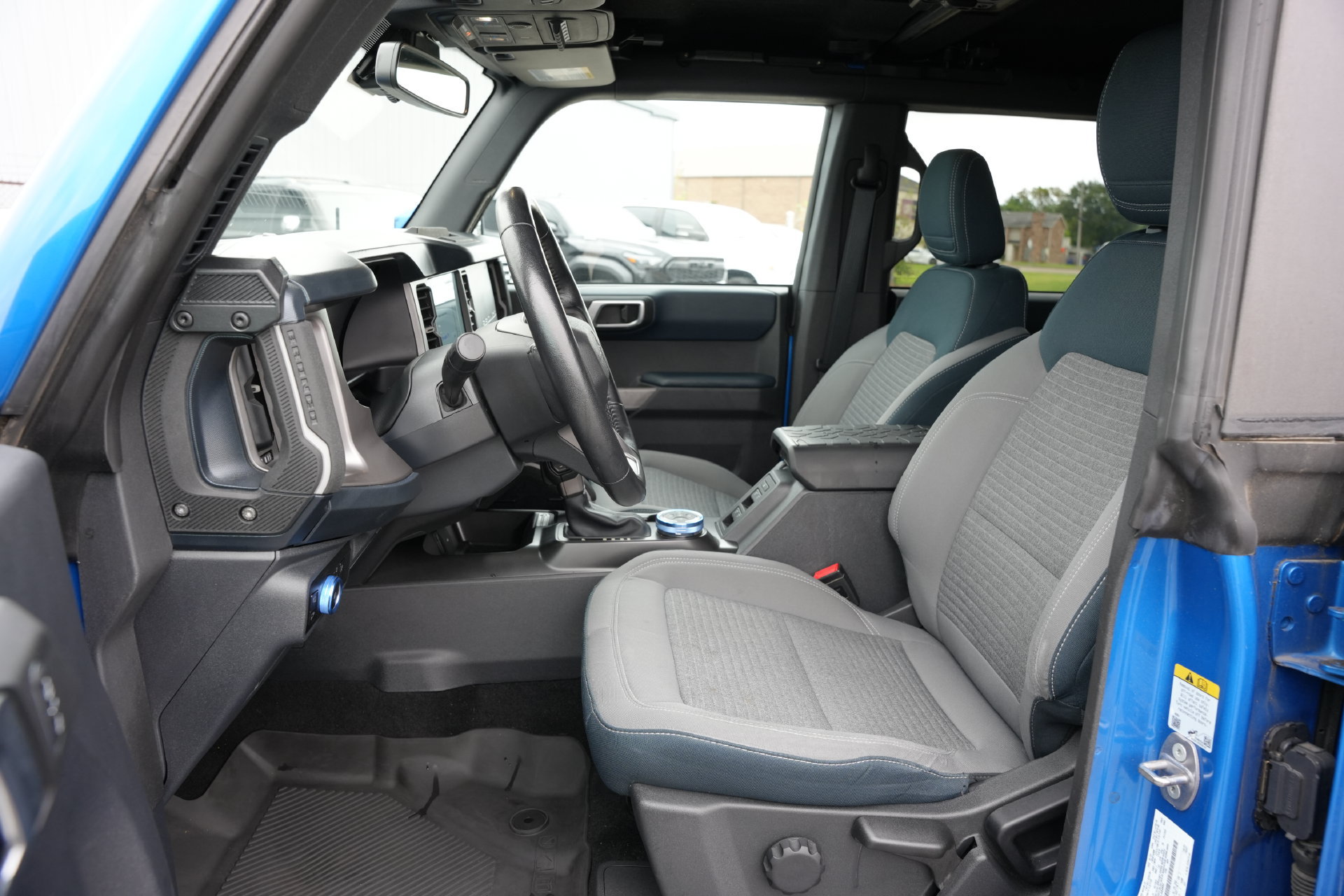 Certified 2023 Ford Bronco Outer Banks w/ Sasquatch Package AWD/4WD image 14