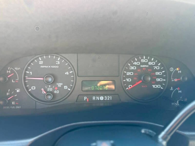 Used 2006 Ford F350 Lariat AWD/4WD image 18