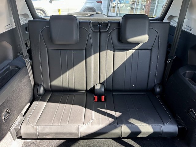 Used 2023 Volkswagen Tiguan SE image 20