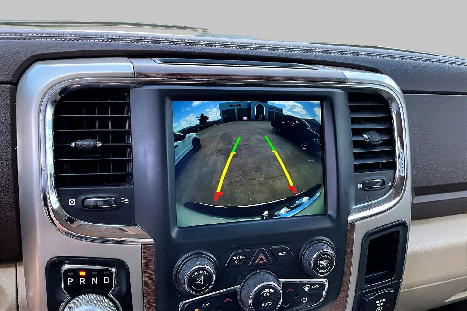 Used 2018 RAM 1500 Laramie w/ Convenience Group AWD/4WD image 26