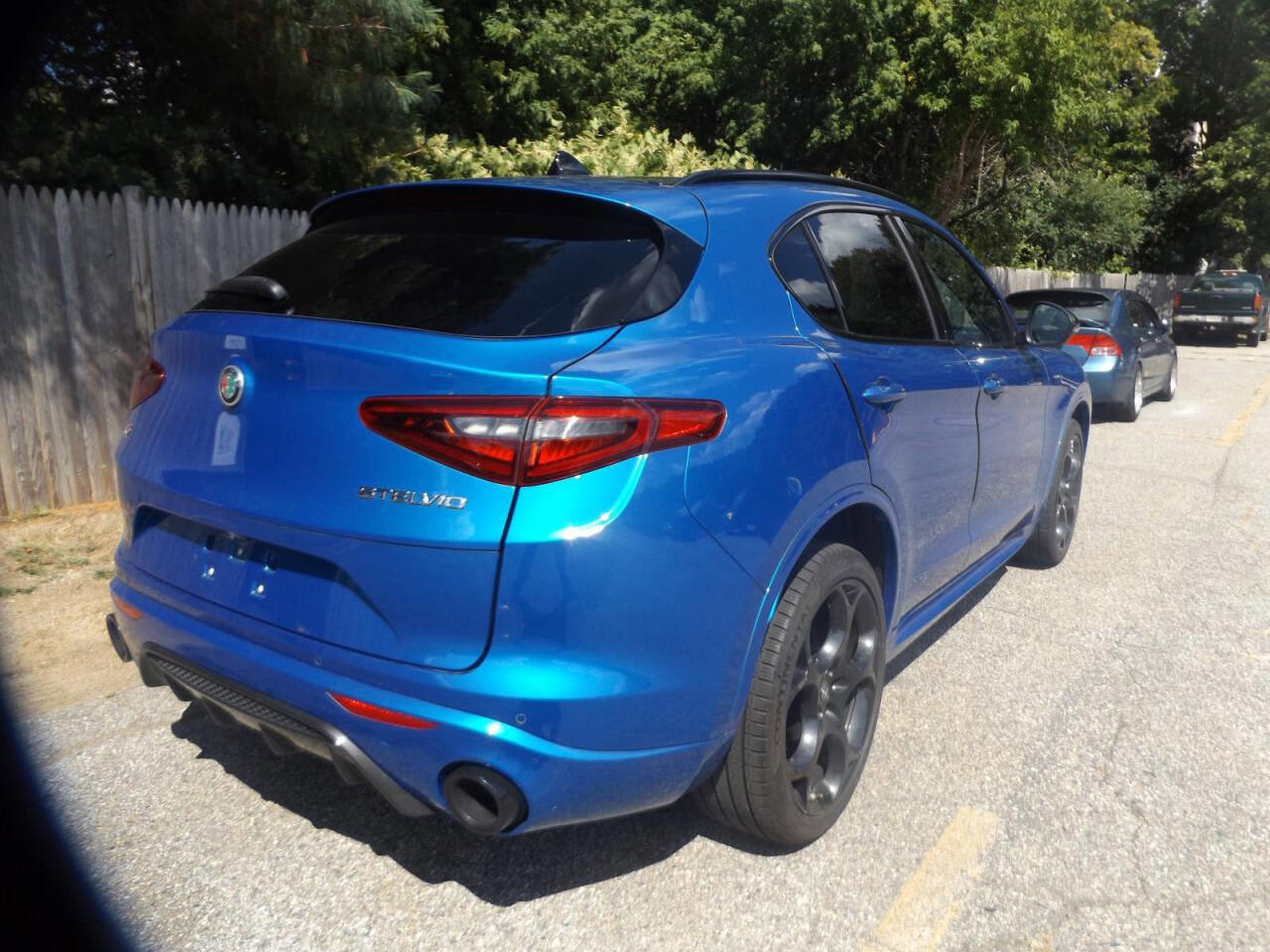 Used 2022 Alfa Romeo Stelvio Veloce image 6