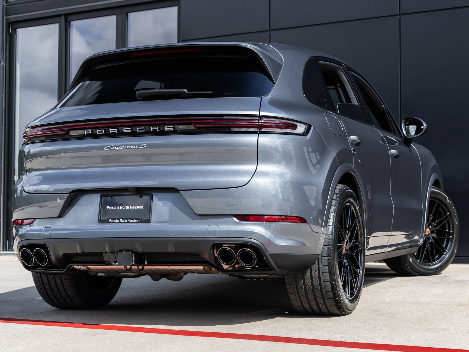 New 2026 Porsche Cayenne S AWD/4WD image 11