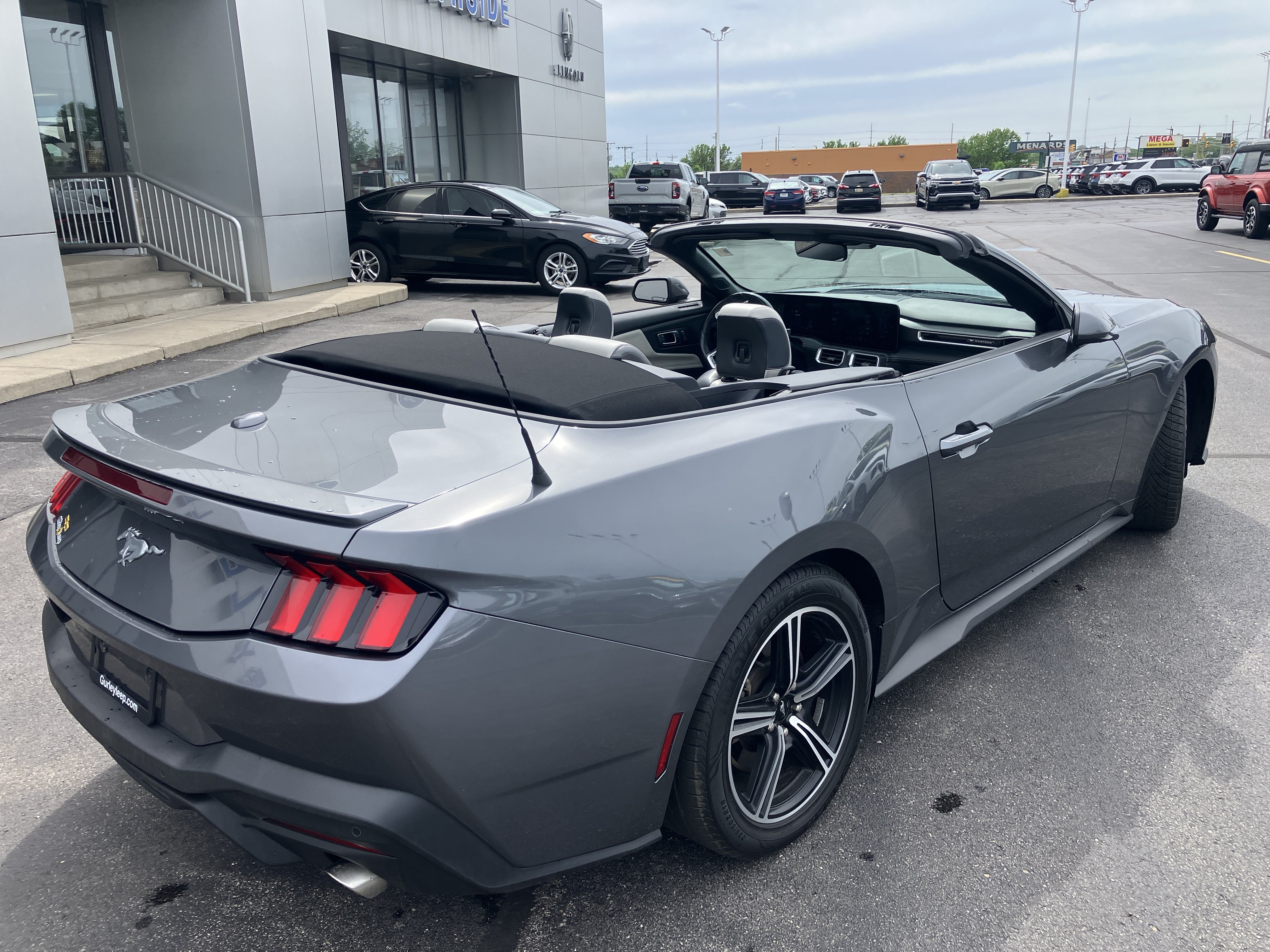 Certified 2024 Ford Mustang Premium RWD image 7