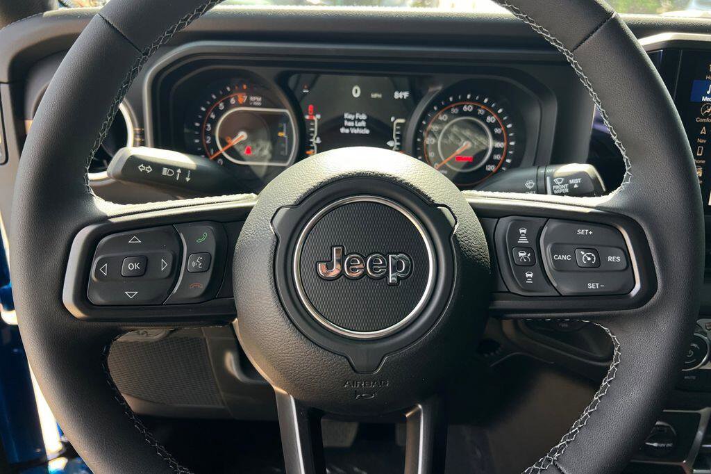 New 2026 Jeep Gladiator Sport AWD/4WD image 23