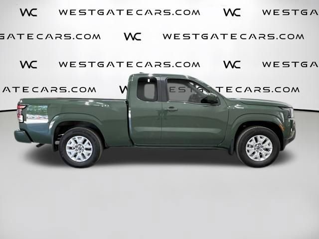 Used 2024 Nissan Frontier SV w/ SV Convenience Package RWD image 4