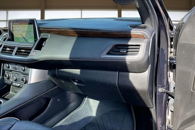 Used 2023 Chevrolet Tahoe Premier w/ Premium Package image 17