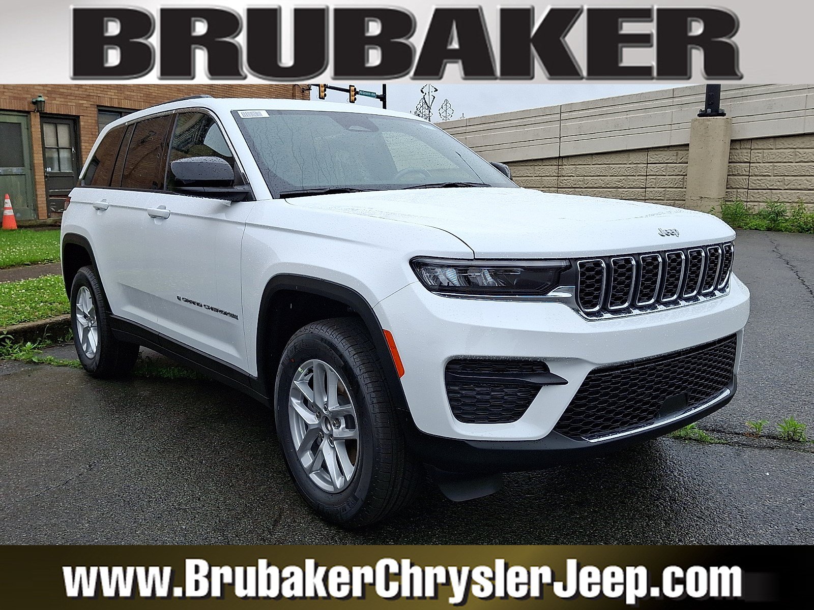 New 2026 Jeep Grand Cherokee Laredo