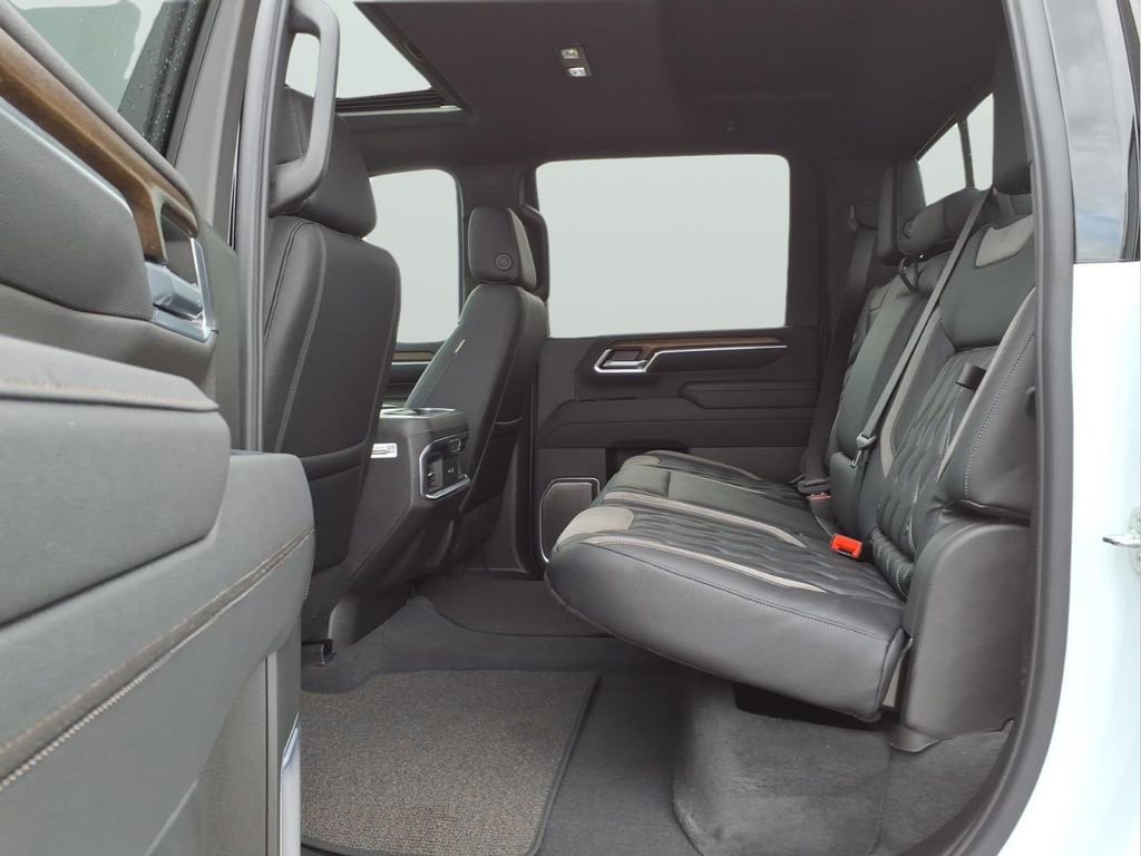 New 2026 Chevrolet Silverado 3500 High Country w/ High Country Premium Package image 31
