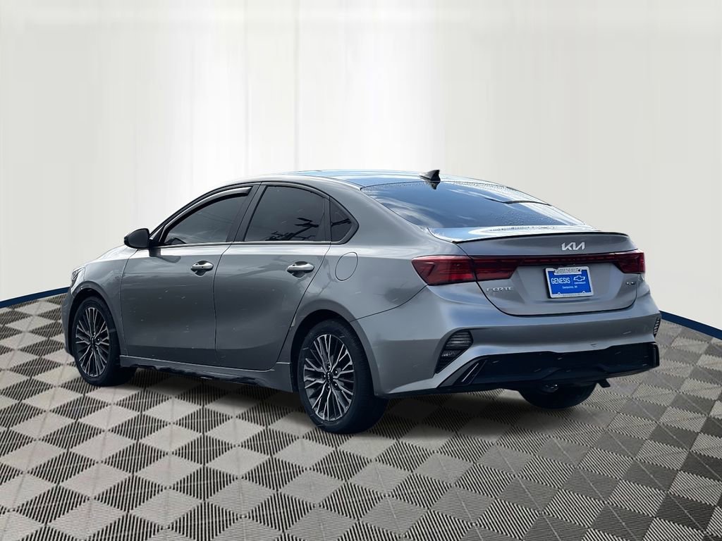 Used 2023 Kia Forte GT-Line w/ GT-Line Premium Package FWD image 4