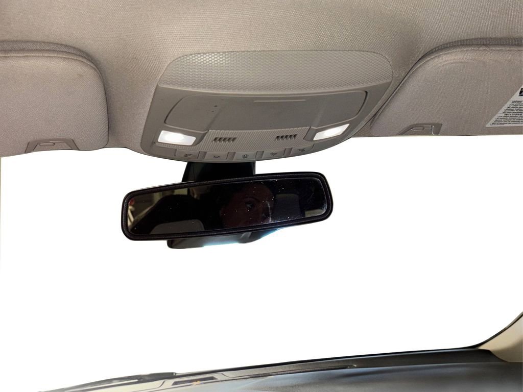 Used 2020 Ford Fusion SE w/ Equipment Group 151A image 25