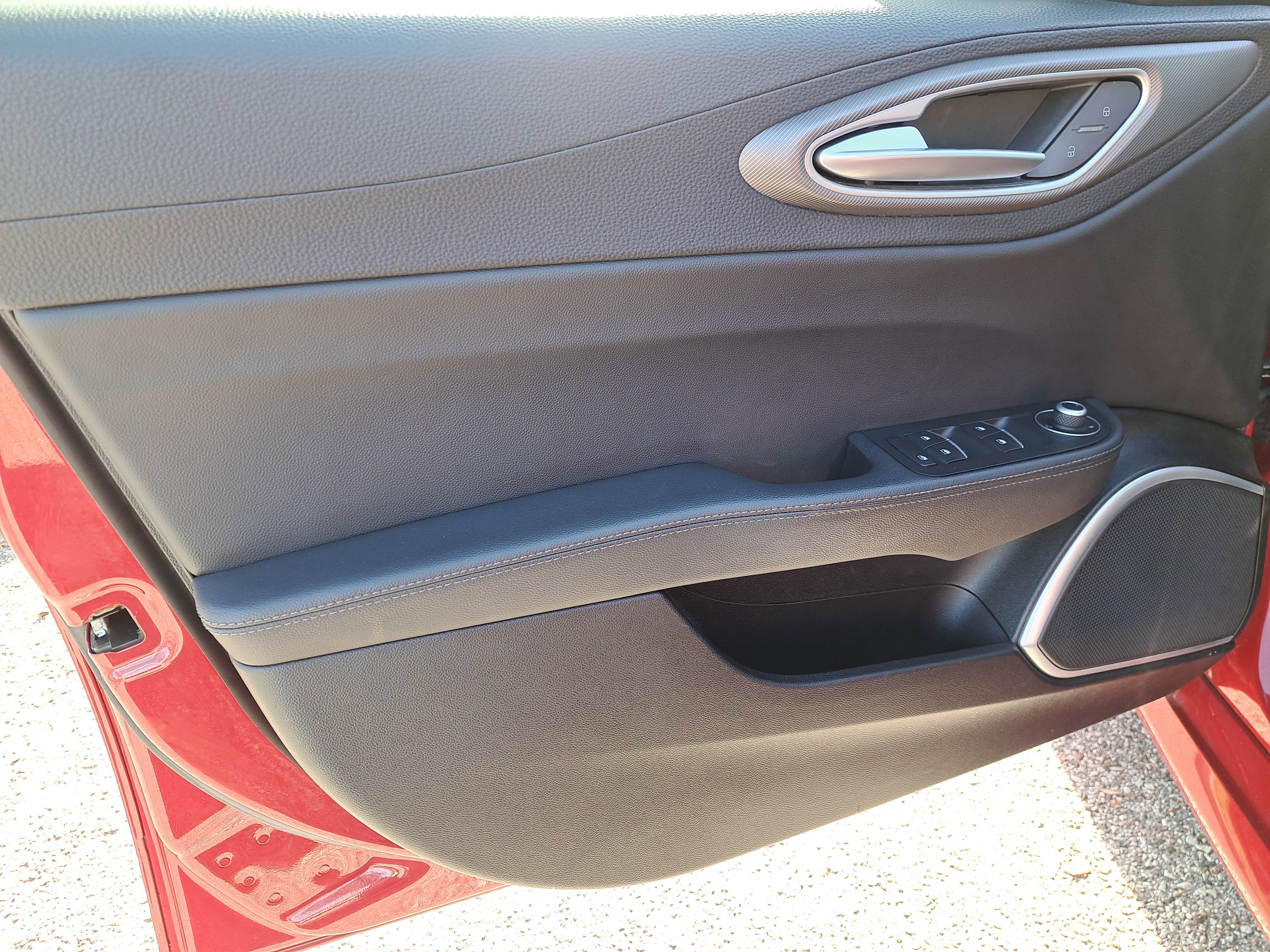 Used 2020 Alfa Romeo Giulia Ti Sport w/ Quick Order Package 22S Sport image 15