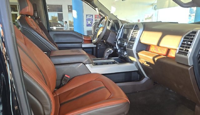 Used 2019 Ford F150 King Ranch w/ Equipment Group 601A Luxury AWD/4WD image 3