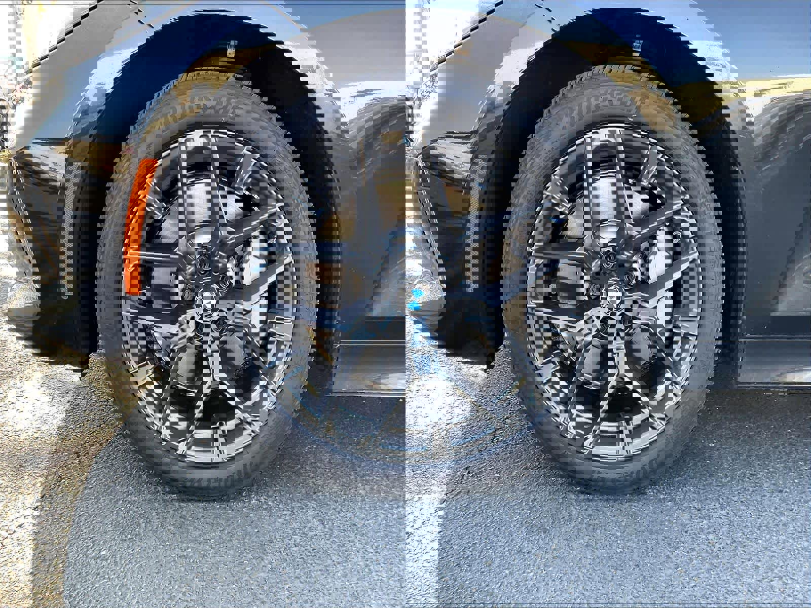 Certified 2025 BMW 330i xDrive Sedan w/ Convenience Package image 12