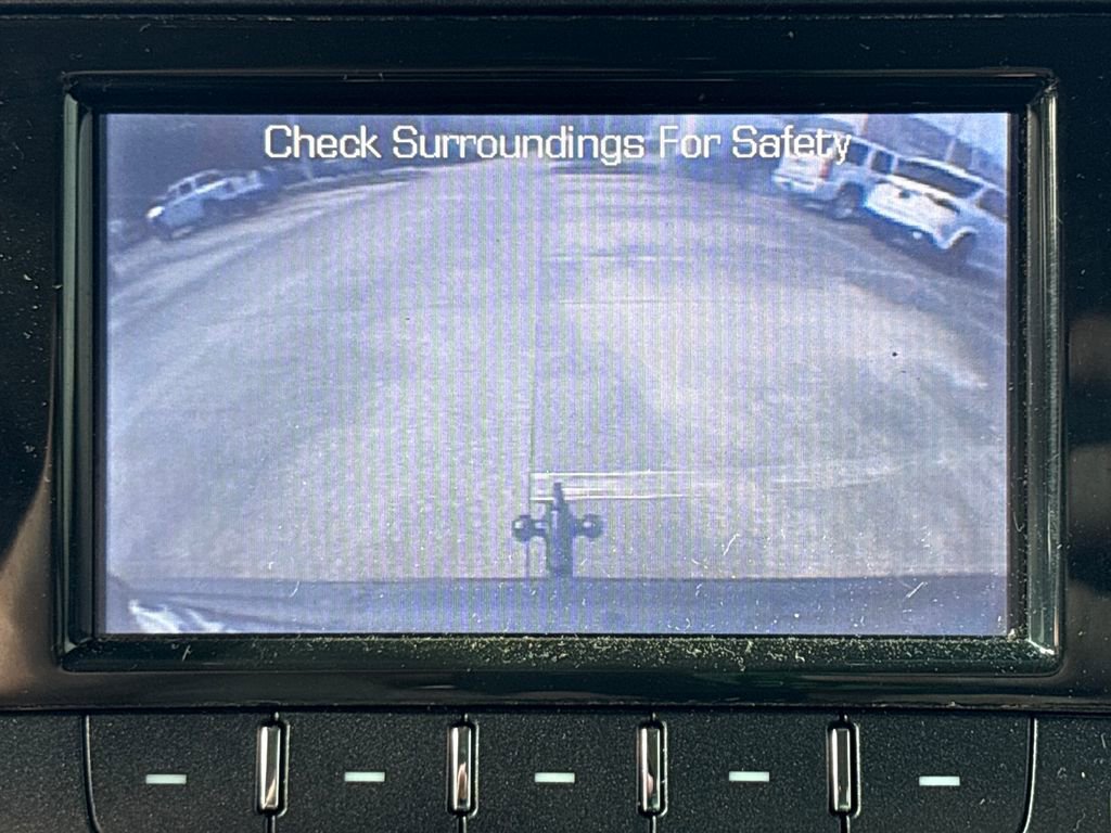 Used 2015 Chevrolet Tahoe 2WD image 25