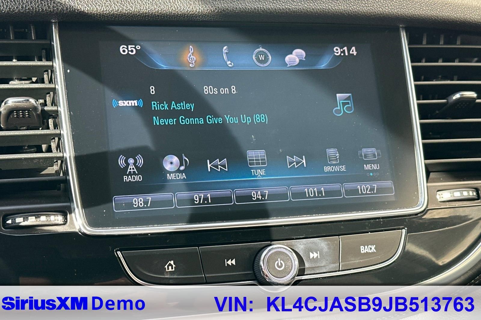 Certified 2018 Buick Encore Preferred image 38