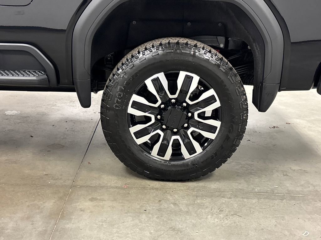 New 2026 GMC Sierra 2500 Denali Ultimate w/ Max Trailering Package image 14