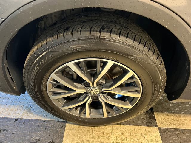 Certified 2020 Volkswagen Tiguan SE FWD image 8