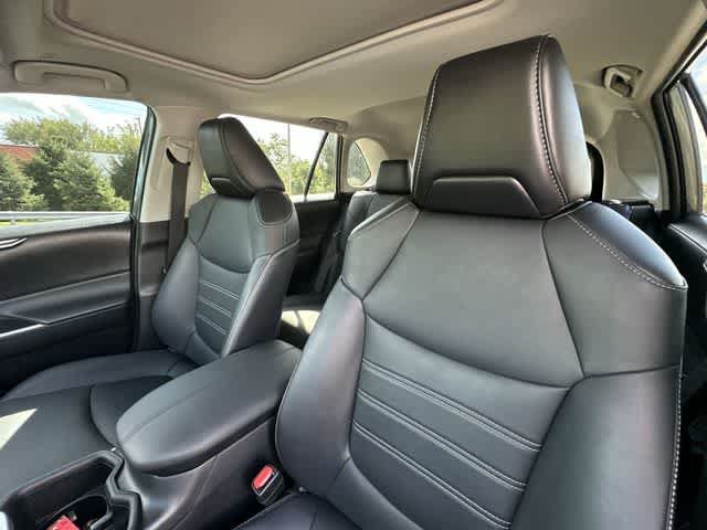 Used 2023 Toyota RAV4 XLE Premium AWD/4WD image 16