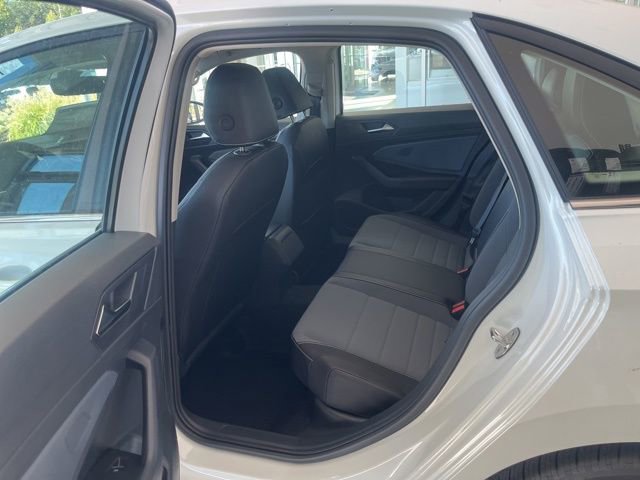 New 2026 Volkswagen Jetta SE image 23