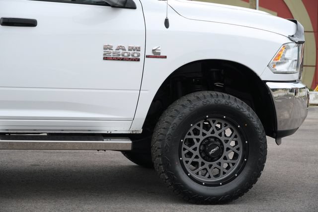 Used 2018 RAM 2500 Tradesman w/ Chrome Appearance Group AWD/4WD image 17