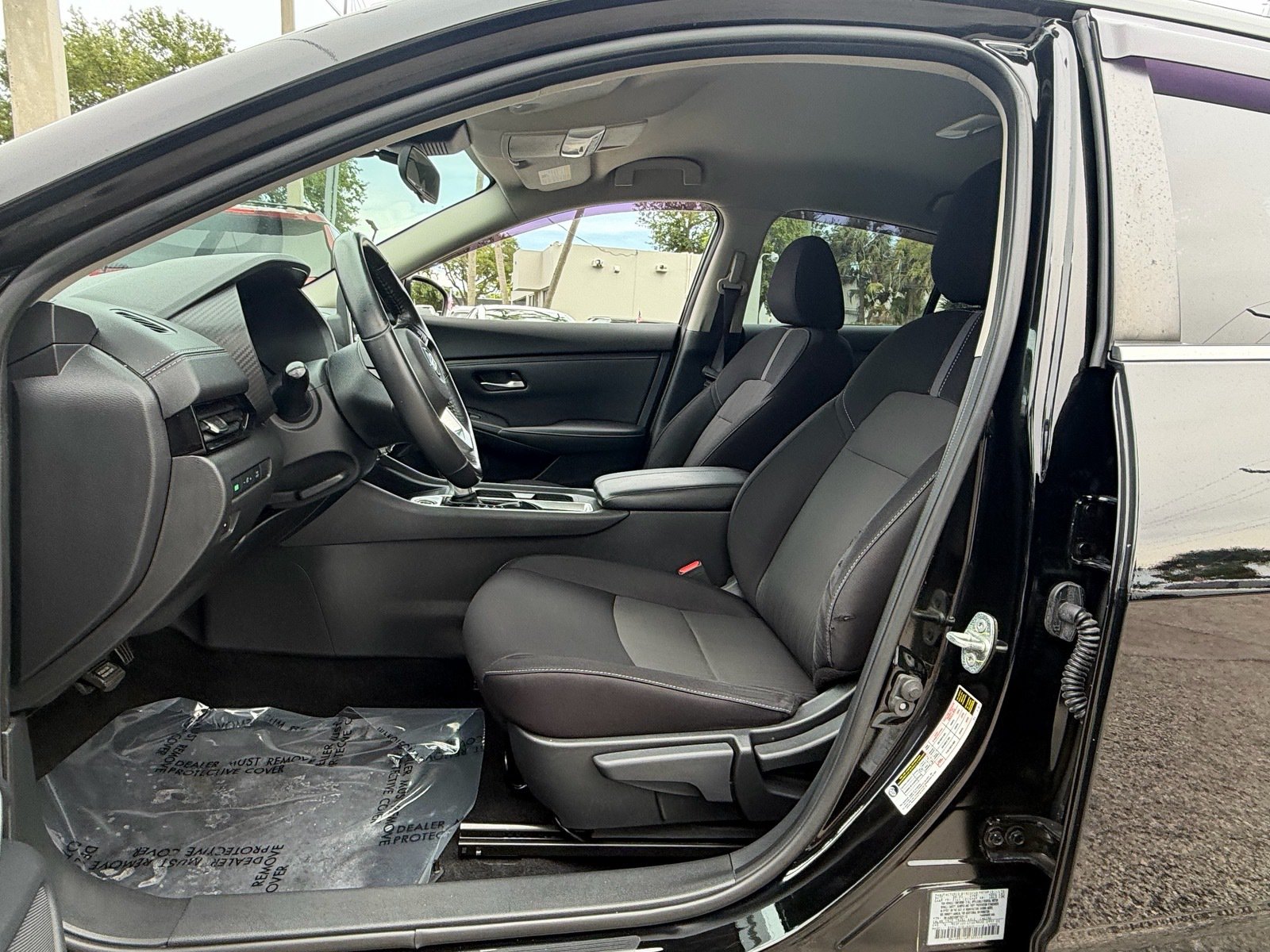 Used 2021 Nissan Sentra SV FWD image 9