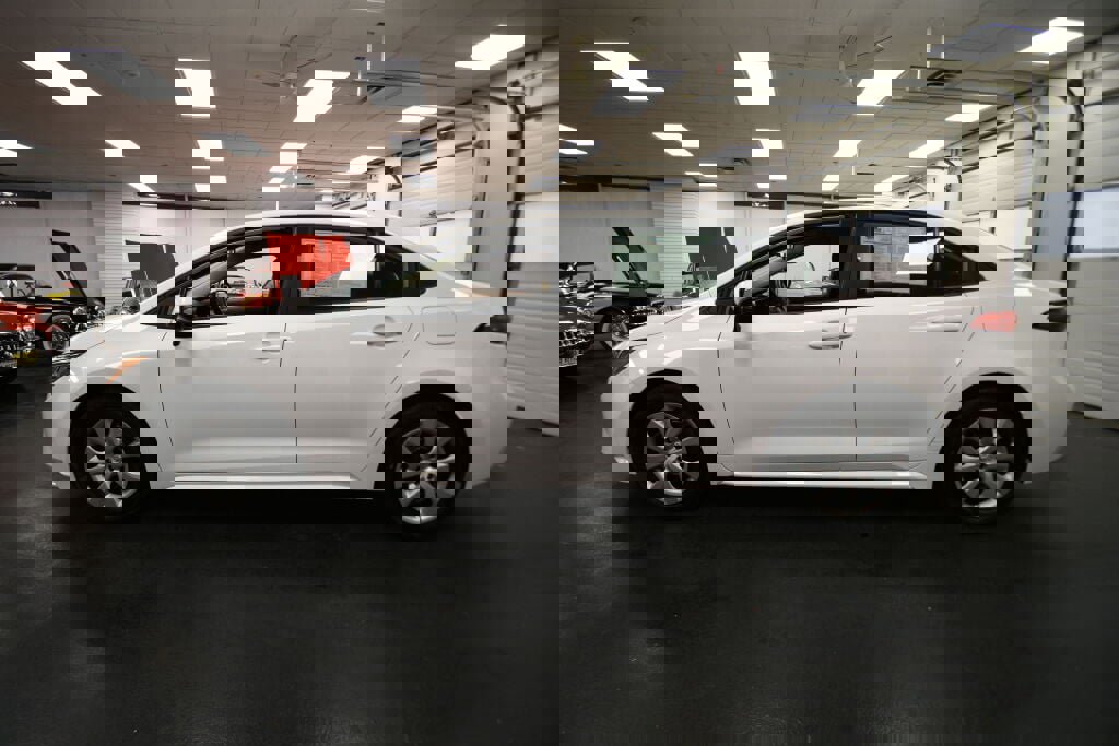 Certified 2024 Toyota Corolla LE image 4