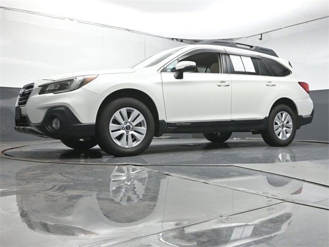 Used 2018 Subaru Outback 2.5i Premium image 35