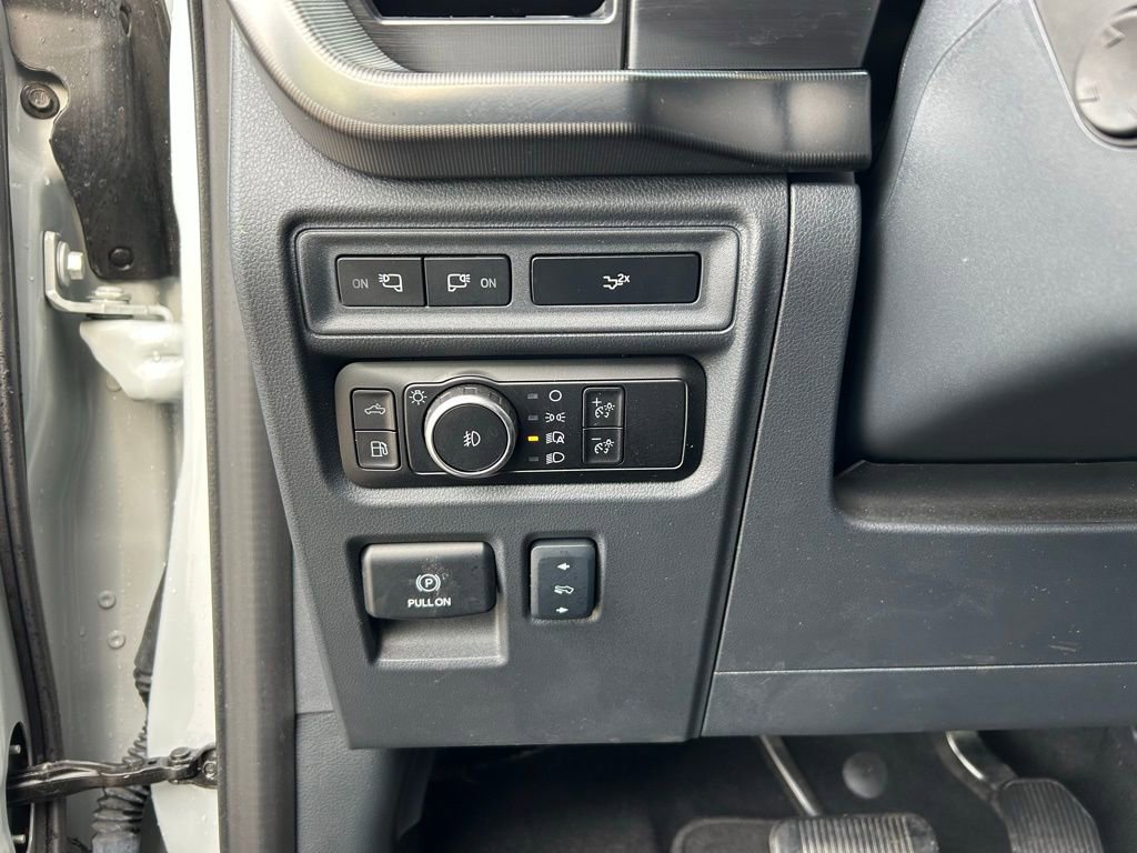 Used 2024 Ford F150 Lariat image 26