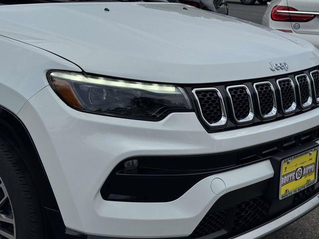 Used 2024 Jeep Compass Limited w/ Elite Group AWD/4WD image 8