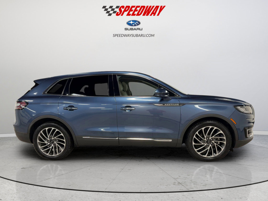 Used 2019 Lincoln Nautilus Reserve FWD image 4
