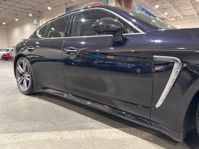 Used 2015 Porsche Panamera w/ Premium Package Plus image 26