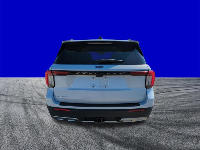 New 2026 Ford Explorer Active w/ Active Comfort Package image 5