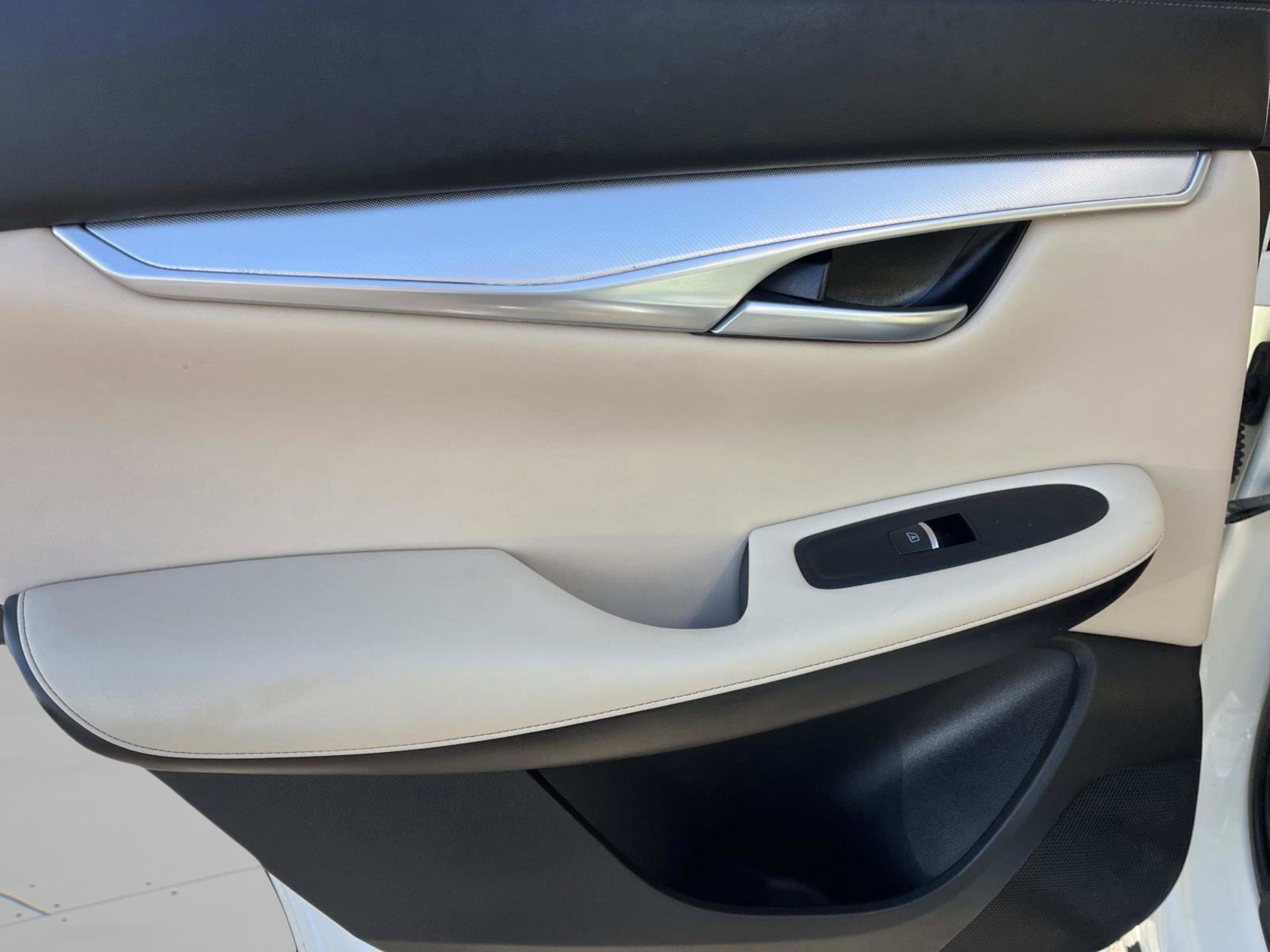 Used 2021 INFINITI QX50 Essential w/ Cargo Package image 21