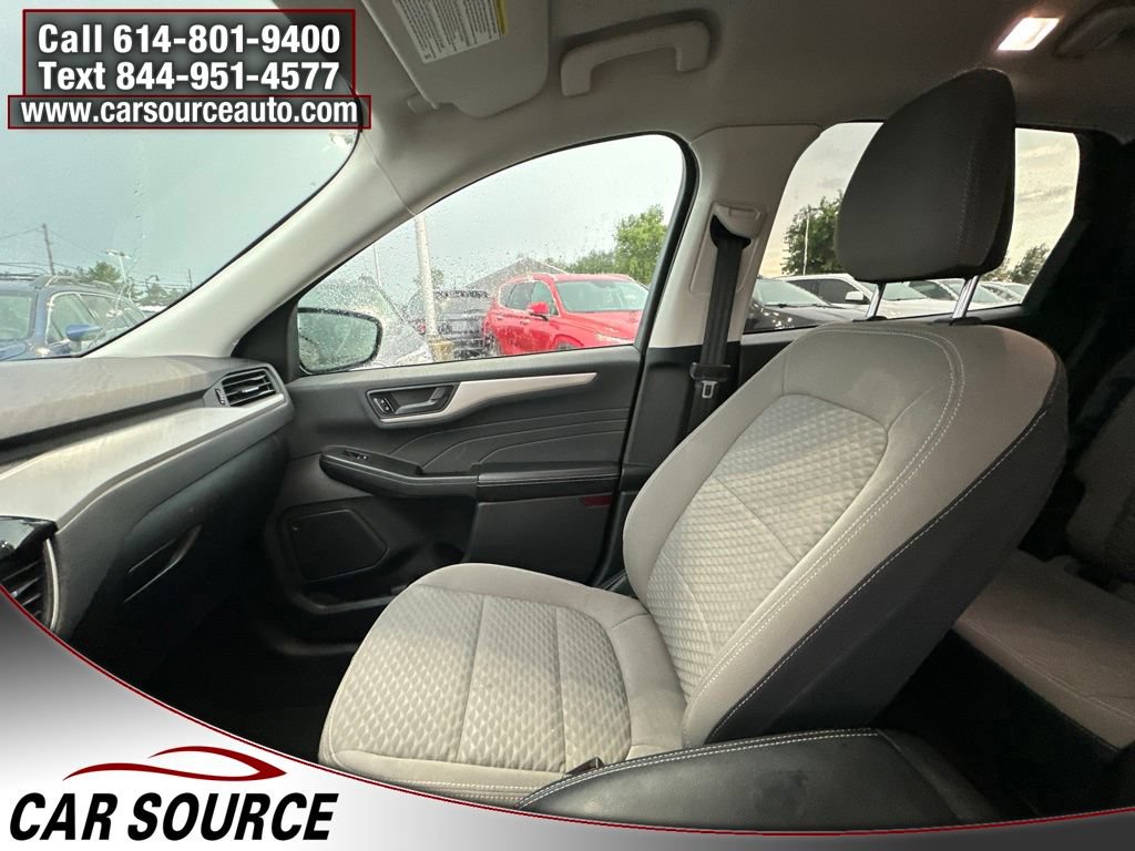 Used 2022 Ford Escape SE w/ Cold Weather Package AWD/4WD image 19
