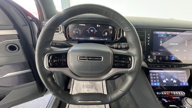 Used 2023 Jeep Grand Wagoneer Series III image 35