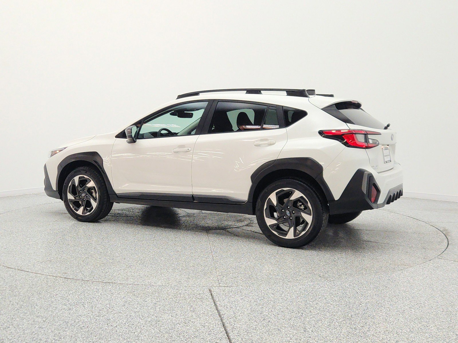Used 2024 Subaru Crosstrek 2.5i Limited w/ Crosstrek Mirror Package AWD/4WD image 8