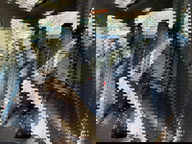 Used 2014 Mercedes-Benz C 63 AMG Coupe image 23