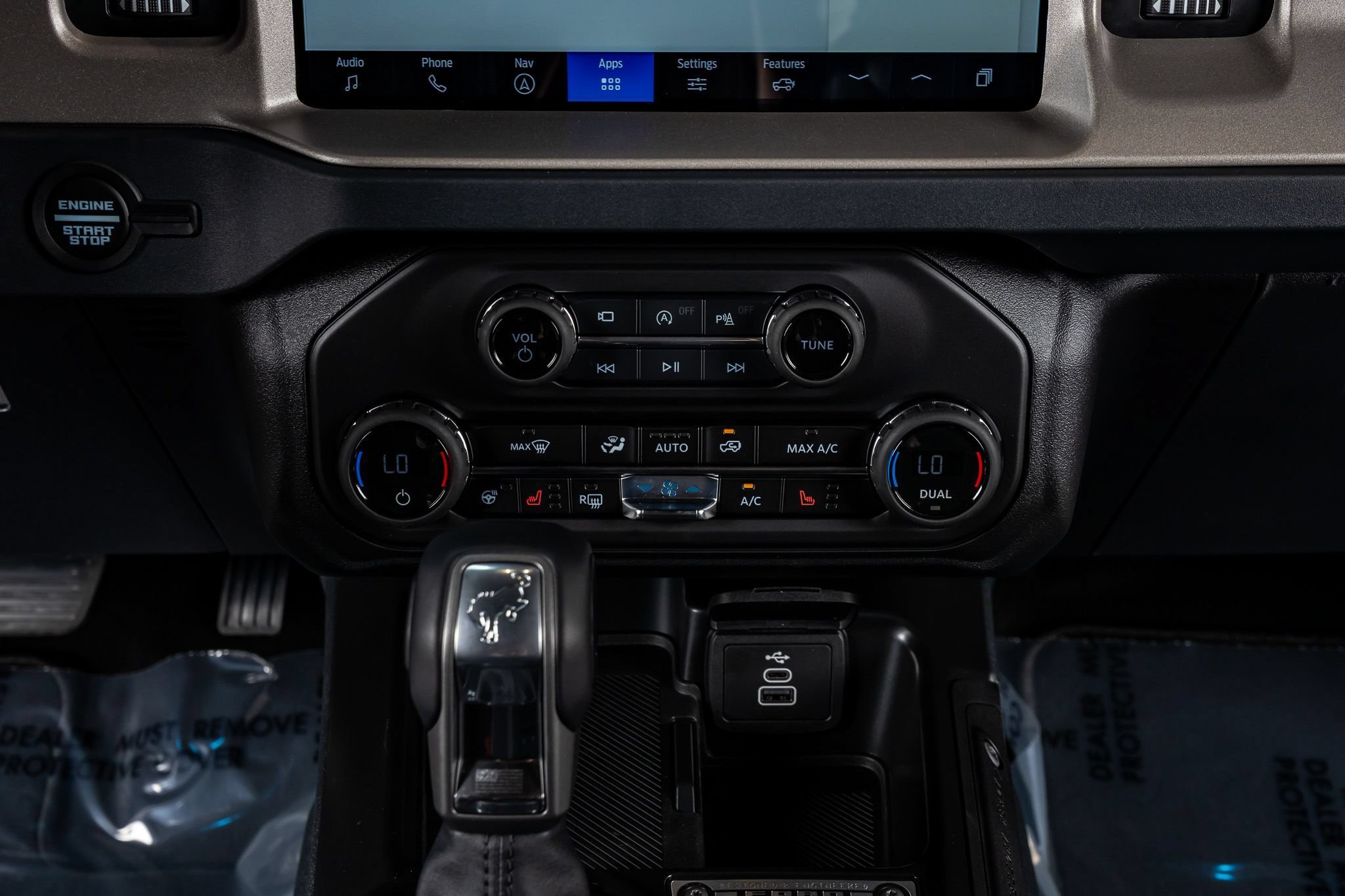 Used 2026 Ford Bronco Outer Banks AWD/4WD image 25