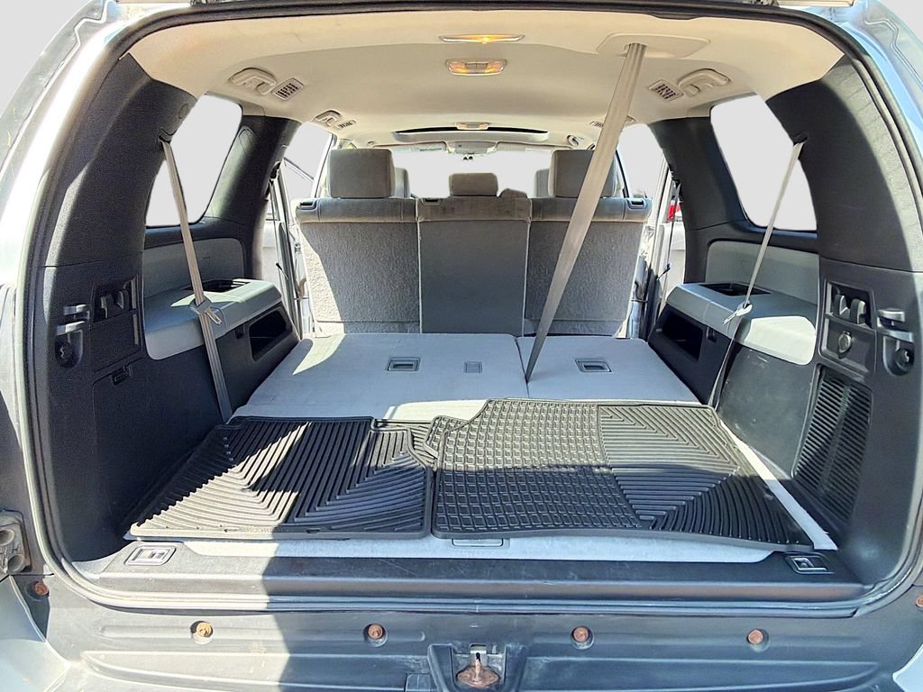Used 2016 Toyota Sequoia SR5 AWD/4WD image 27