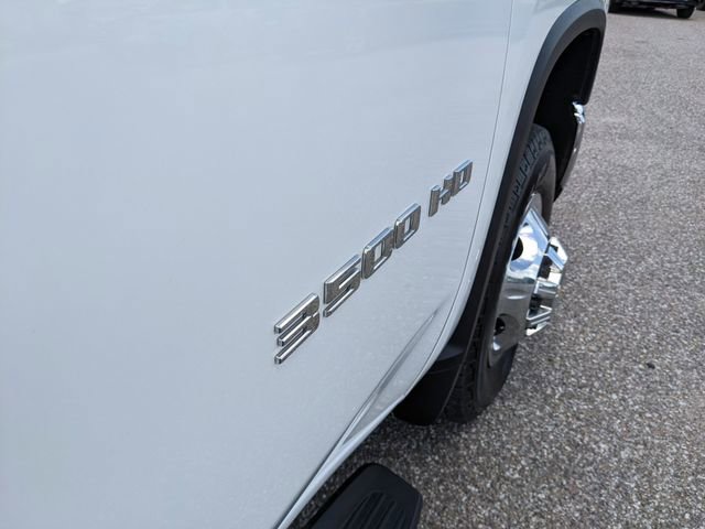 Used 2024 Chevrolet Silverado 3500 LT AWD/4WD image 14