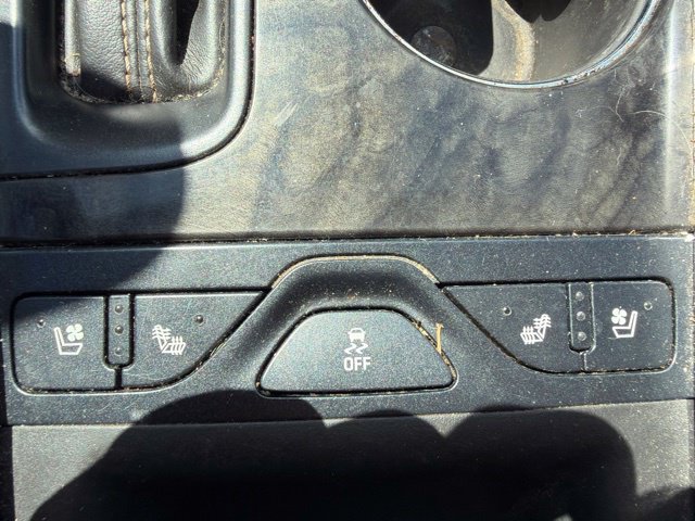 Used 2014 Chevrolet Impala LTZ FWD image 35