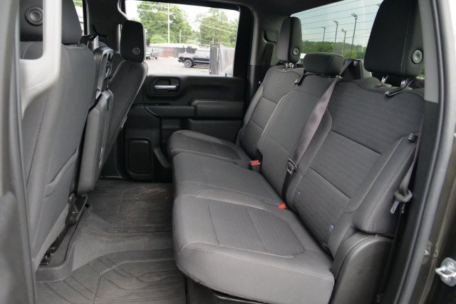 Used 2022 Chevrolet Silverado 2500 Custom w/ Gooseneck/5TH Wheel Package AWD/4WD image 21