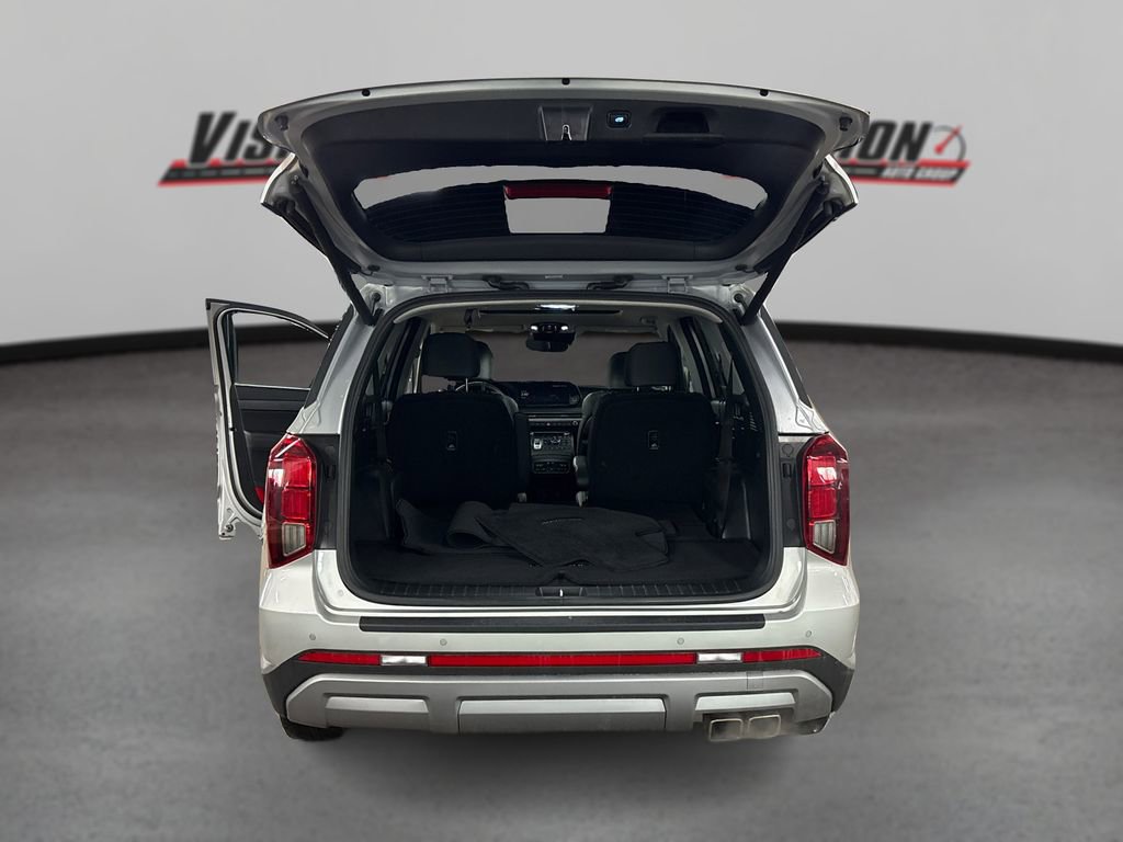 Used 2024 Hyundai Palisade Limited image 11