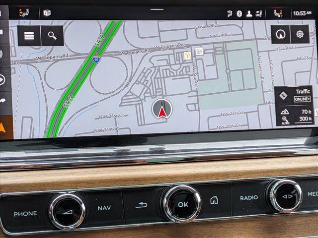 Used 2023 Bentley Bentayga Extended Wheelbase image 12