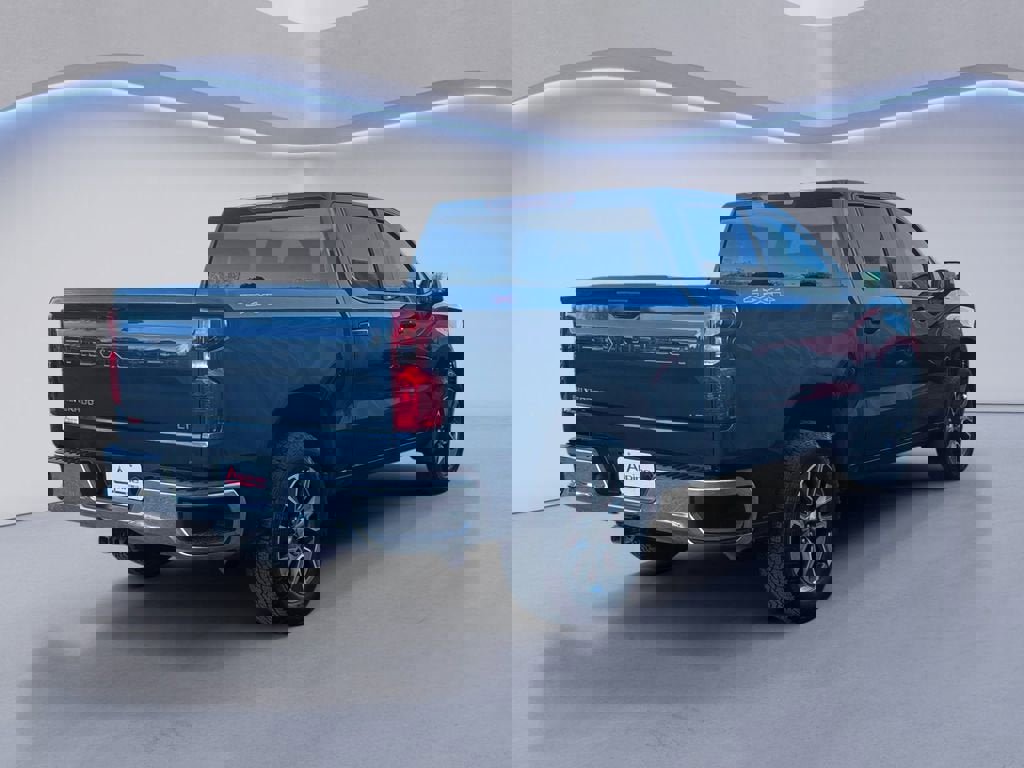 Used 2023 Chevrolet Silverado 1500 LT image 5