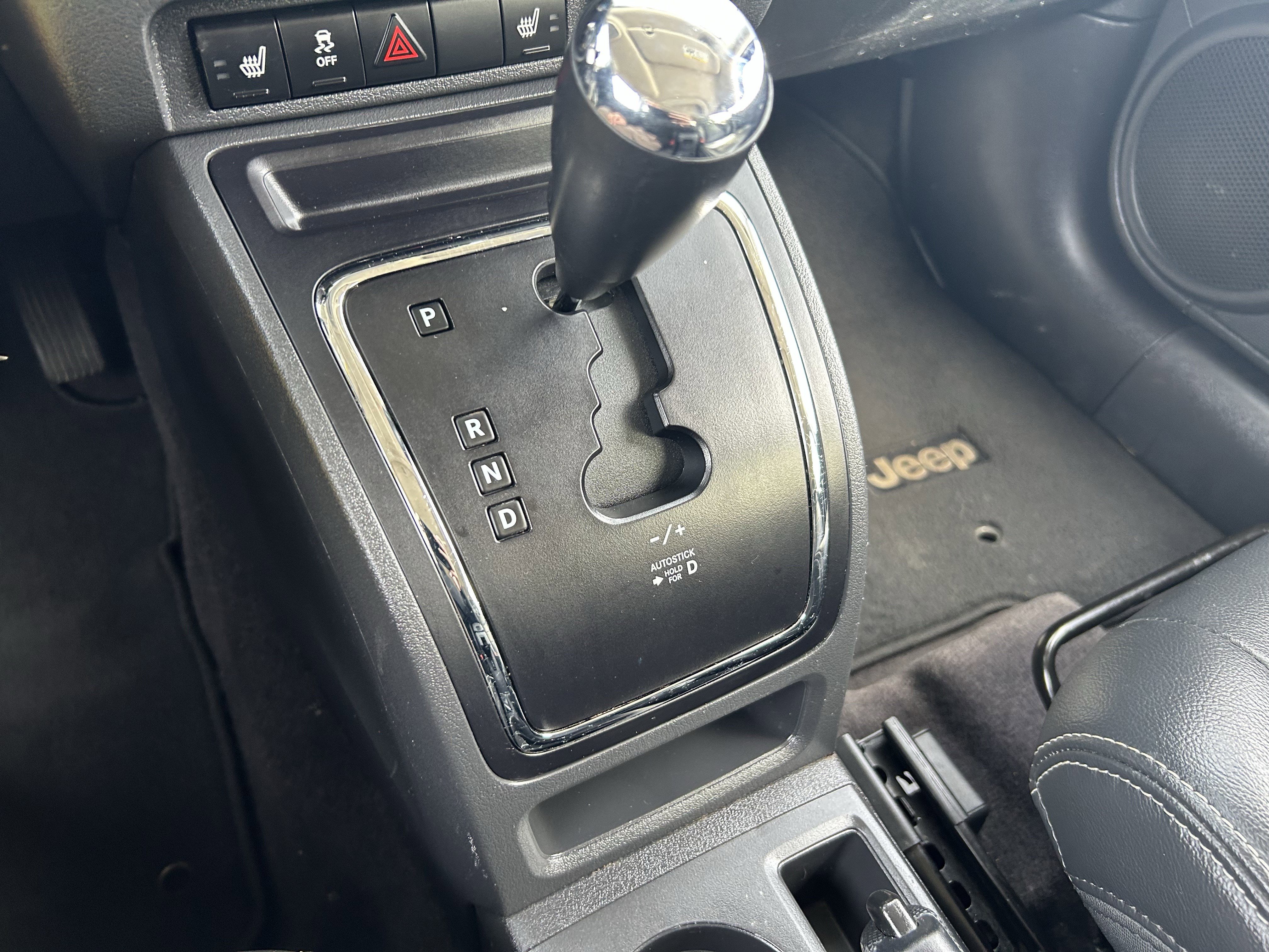 Used 2017 Jeep Patriot High Altitude image 15