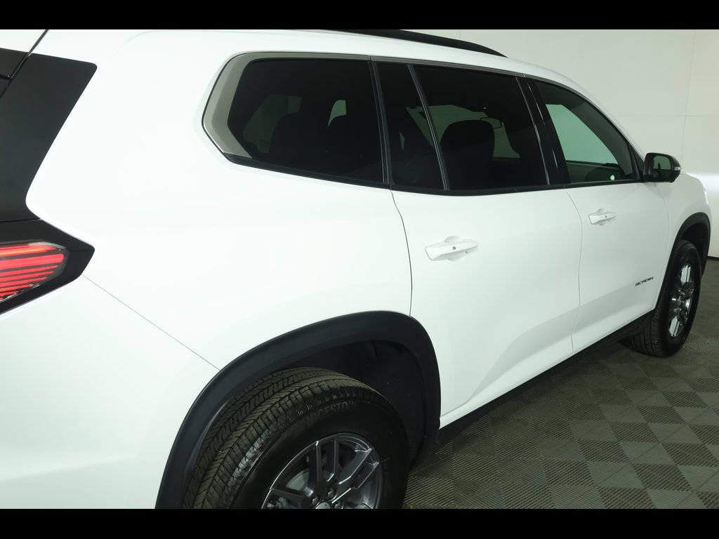 Used 2025 GMC Acadia Elevation image 19